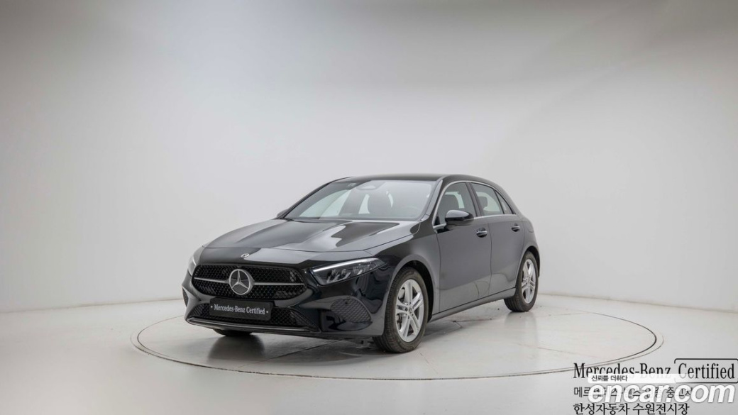 Mercedes-Benz A-Class A220 Hatchback, 2024