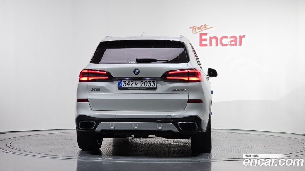 BMW X5 xDrive 30d M Sport, 2022