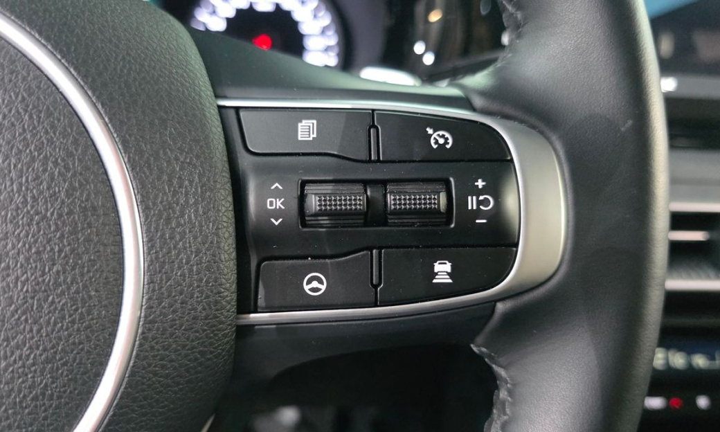 Kia K5 2.0, 2023