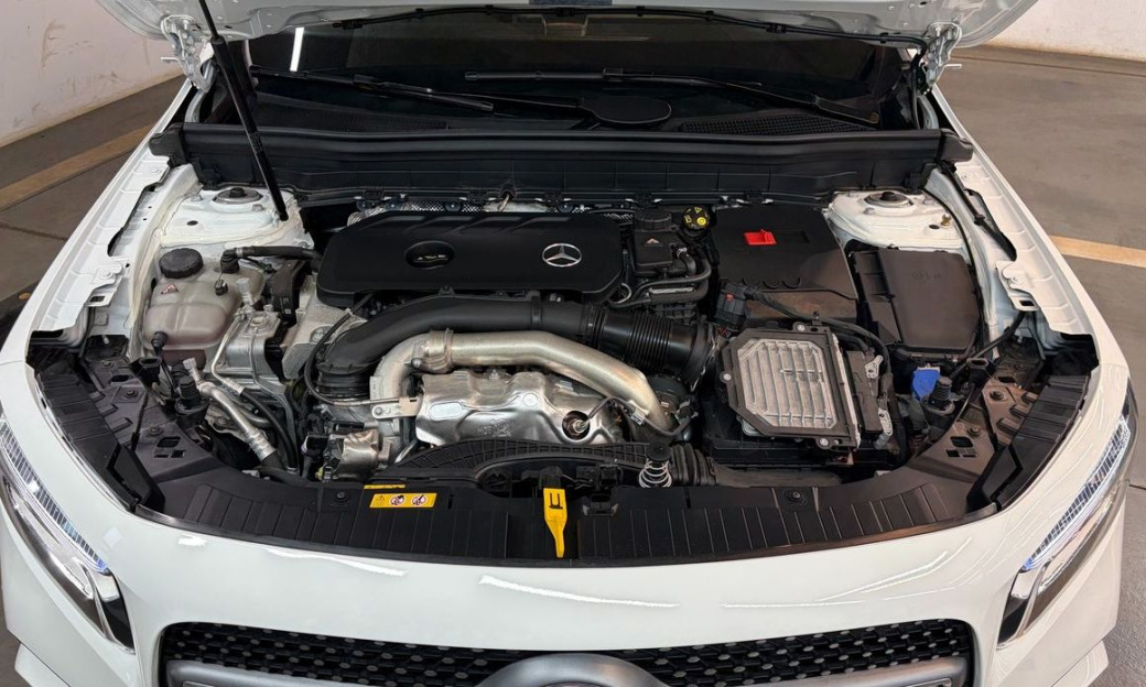 Mercedes-Benz GLB-Class GLB250 4MATIC, 2025