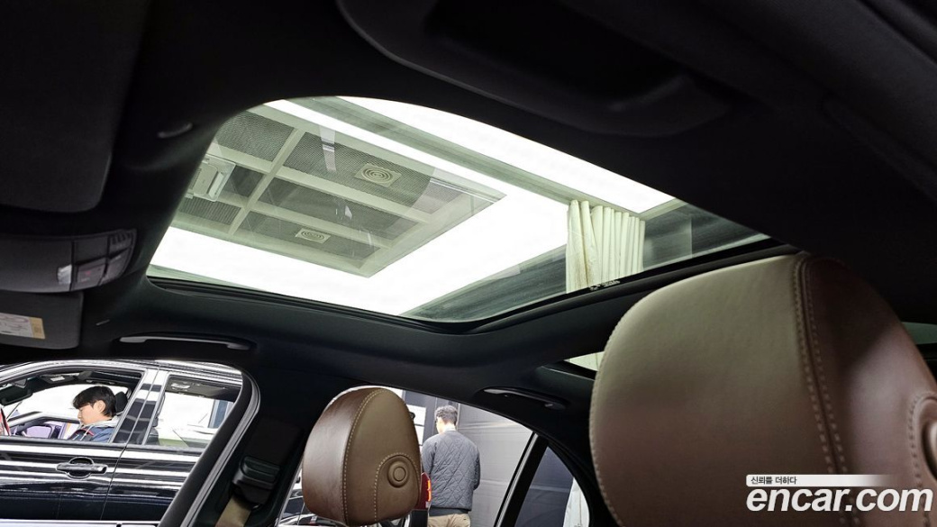 Mercedes-Benz E-Class E450 4MATIC Exclusive, 2023