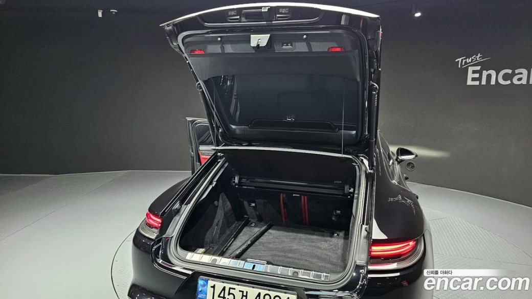 Porsche Panamera 4.0 Turbo S, 2021