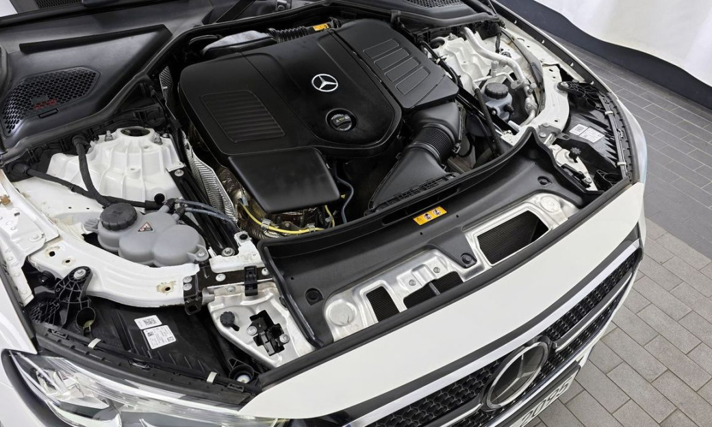 Mercedes-Benz E-Class E200 Avantgarde, 2025
