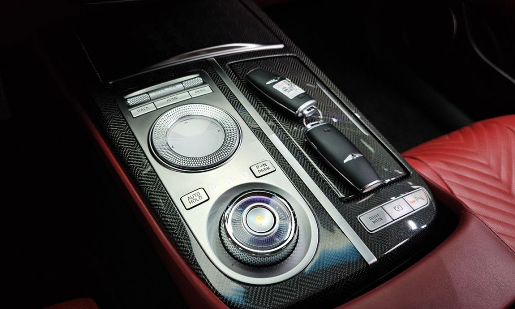 Genesis G80 Gasoline 2.5 Turbo AWD, 2022