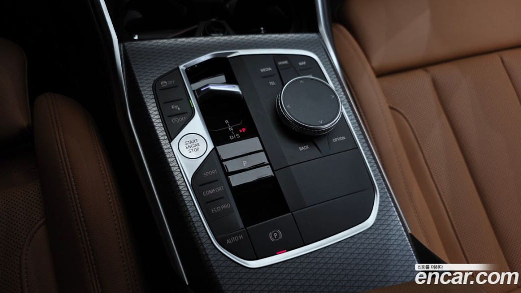 BMW 3-Series 320i M Sport, 2023