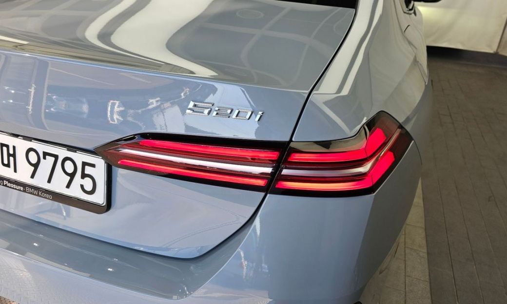 BMW 5-Series 520i M Sport, 2024