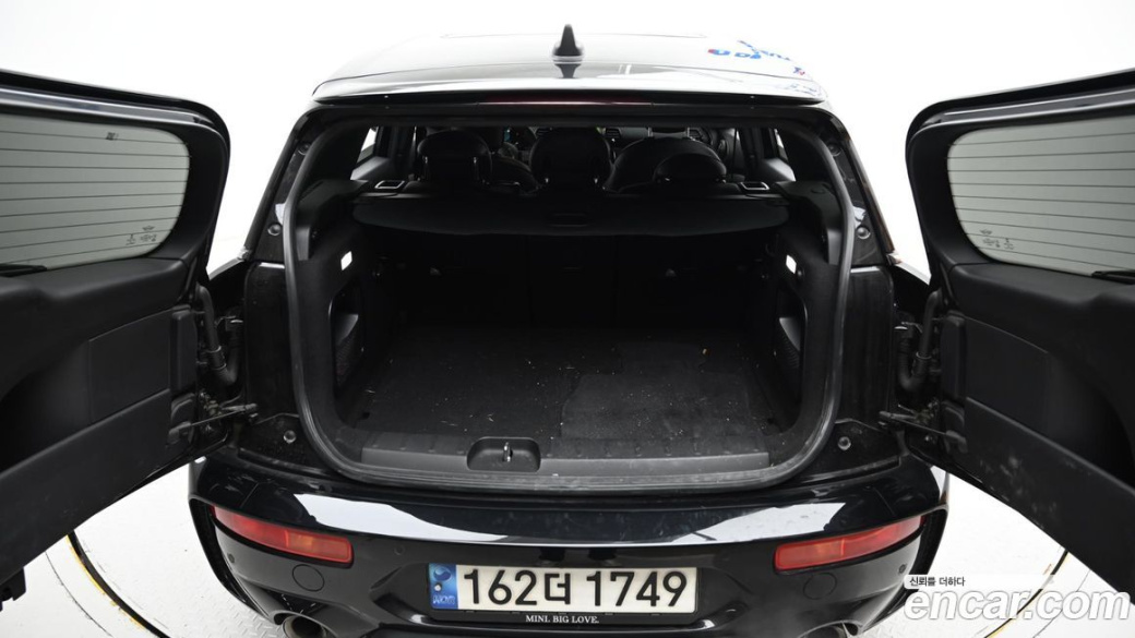 Mini Clubman JCW, 2023