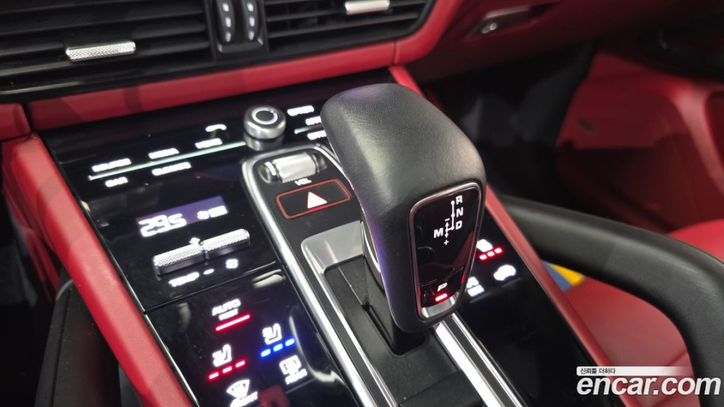 Porsche Cayenne 3.0, 2023