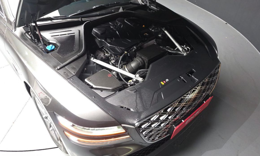 Genesis G80 Gasoline 2.5 Turbo AWD, 2025
