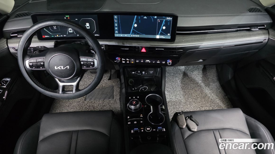 Kia K5 2.0, 2025