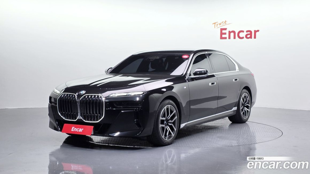 BMW 7-Series 740i sDrive M Sport, 2023