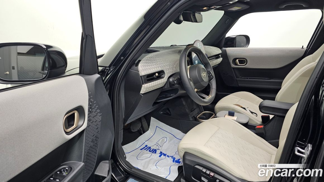 Mini Cooper 5 Door Favoured, 2025