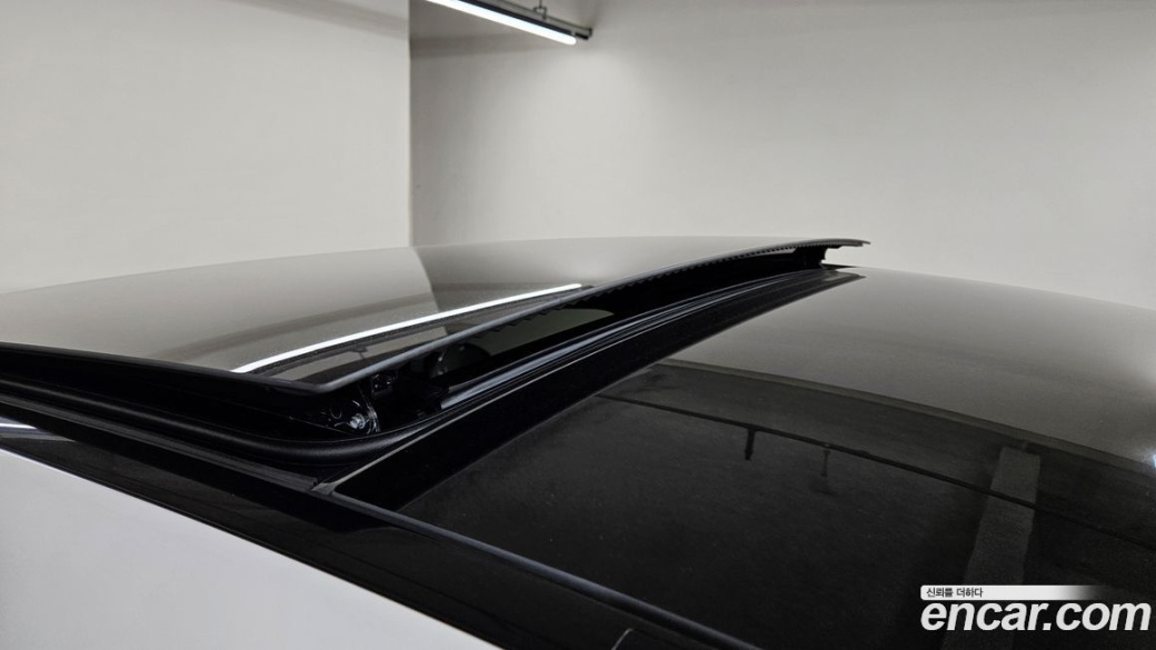 Mercedes-Benz E-Class E300 4MATIC Exclusive, 2024