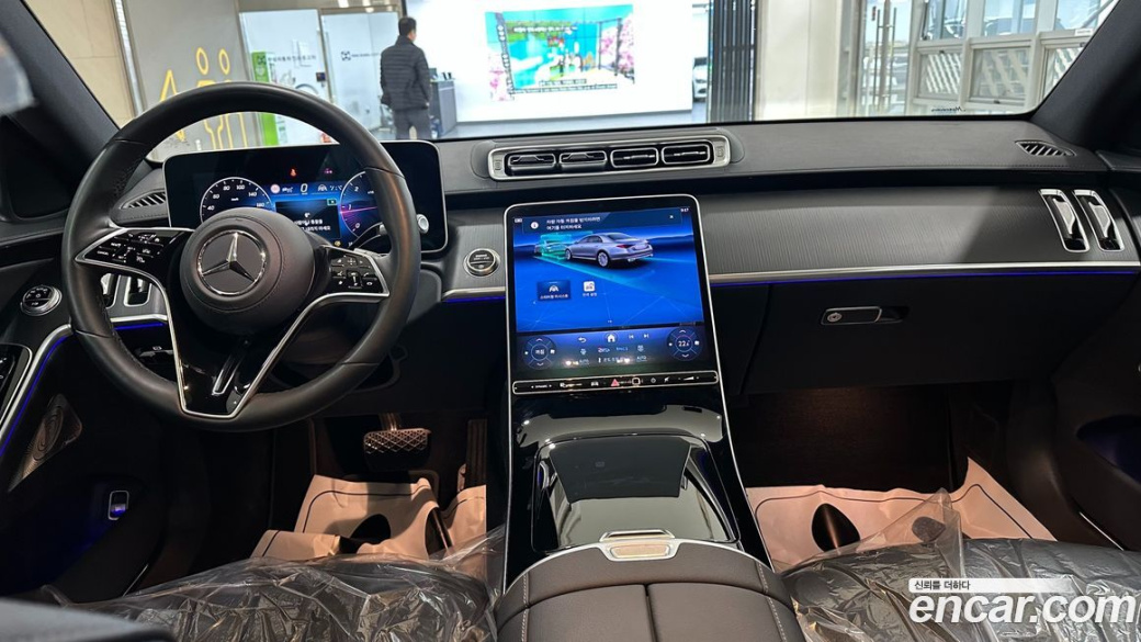 Mercedes-Benz S-Class S350 d 4MATIC, 2025