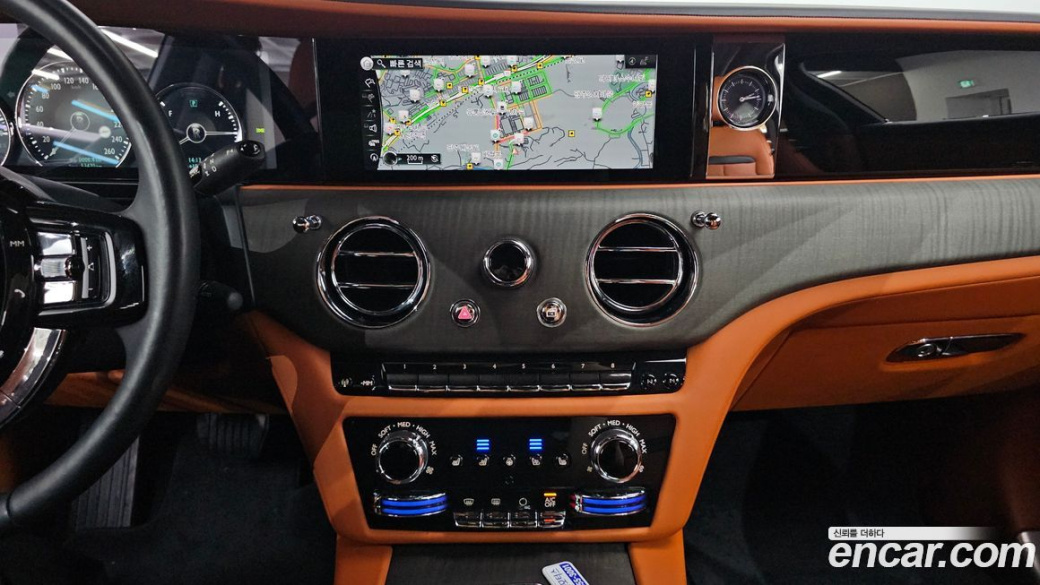 Rolls-Royce Ghost 6.7 EWB V12, 2023