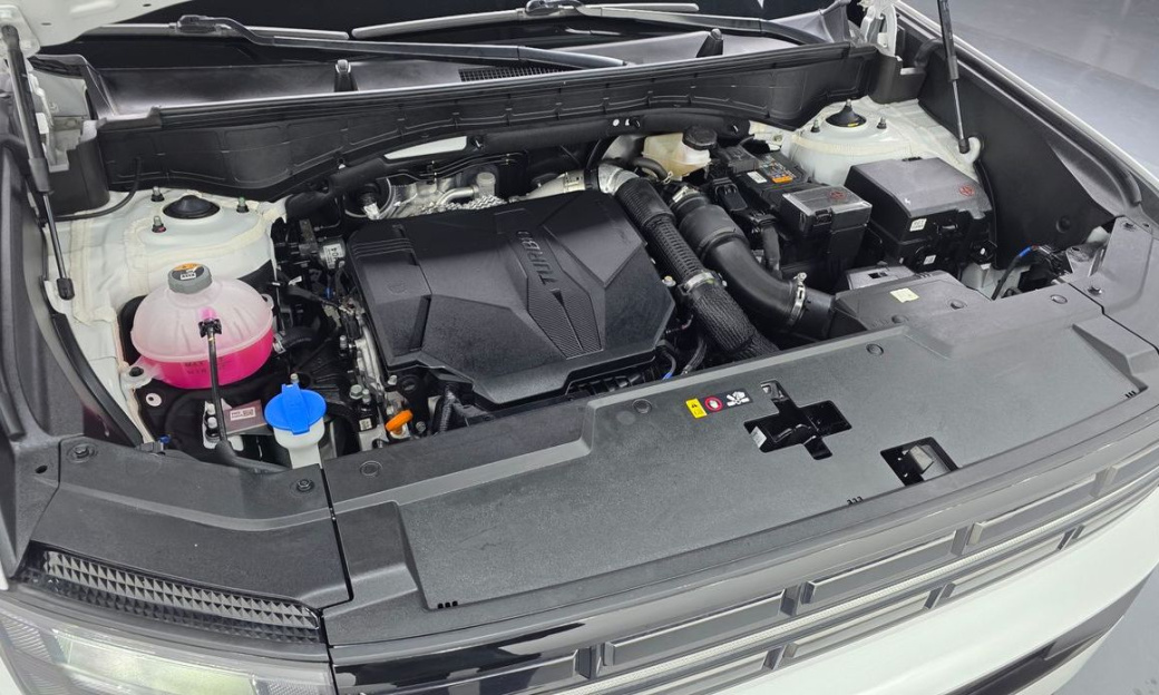 Hyundai Santafe Gasoline 2.5T 2WD, 2025