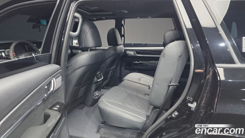 Kia Mohave Diesel 3.0 4WD 5-Seater, 2024