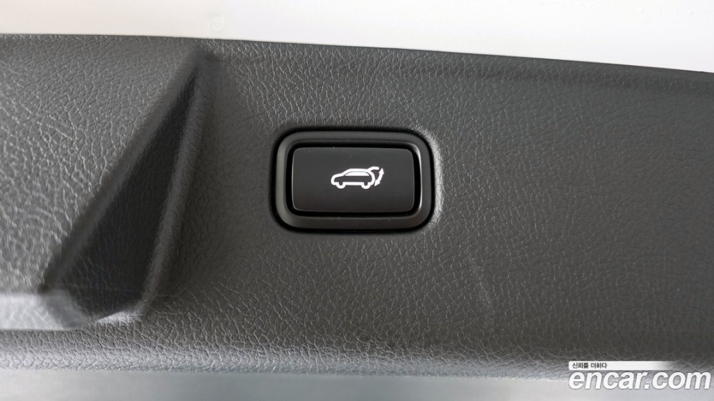 Kia Mohave Diesel 3.0 4WD 5-Seater, 2022