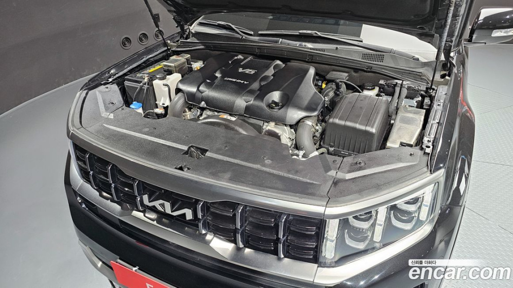 Kia Mohave Diesel 3.0 4WD 6-Seater, 2022