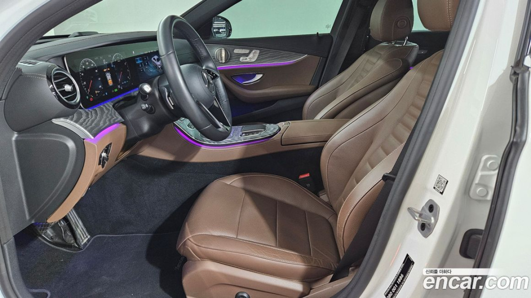 Mercedes-Benz E-Class E350 4MATIC Exclusive, 2023
