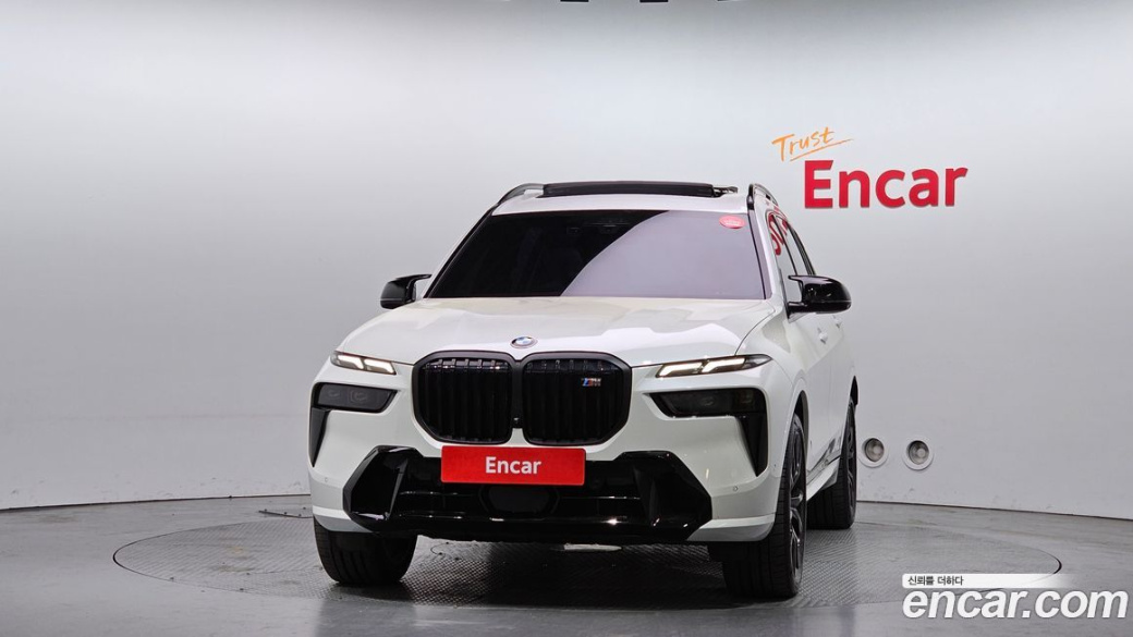 BMW X7 M60i xDrive M sport 6STR, 2024
