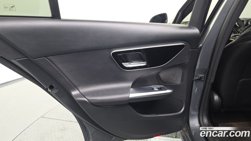 Mercedes-Benz C-Class C200 4MATIC Avantgarde, 2022