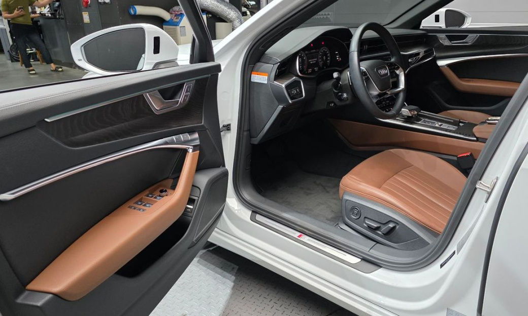 Audi A6 45 TFSI Premium, 2023