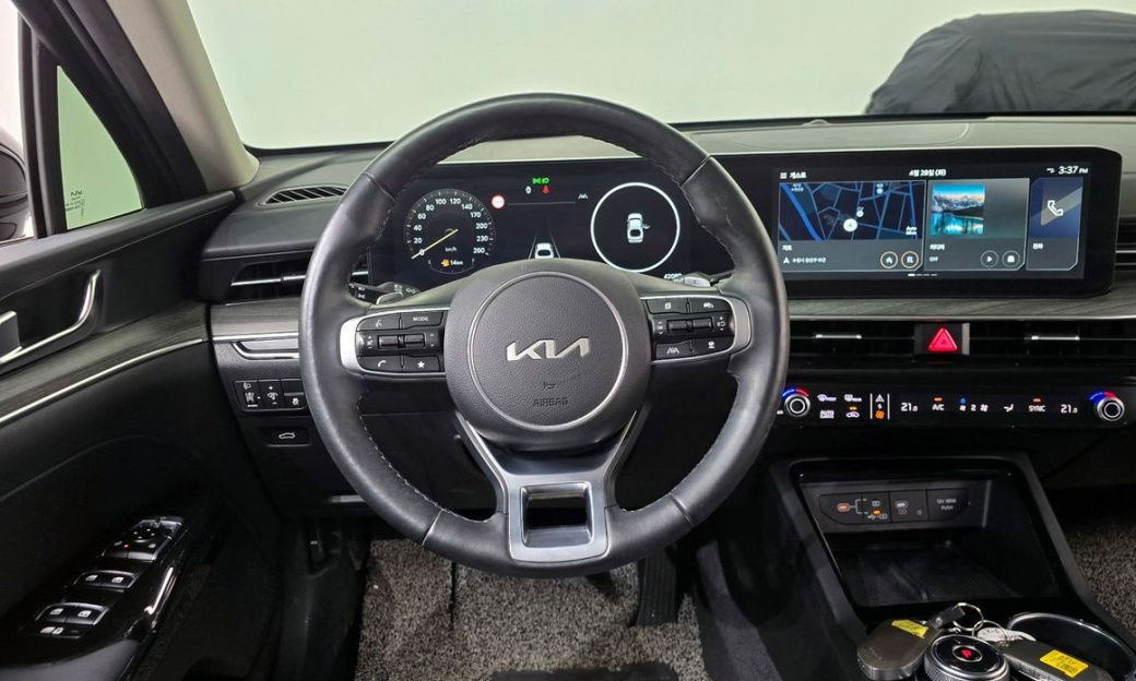 Kia K5 2.0, 2024