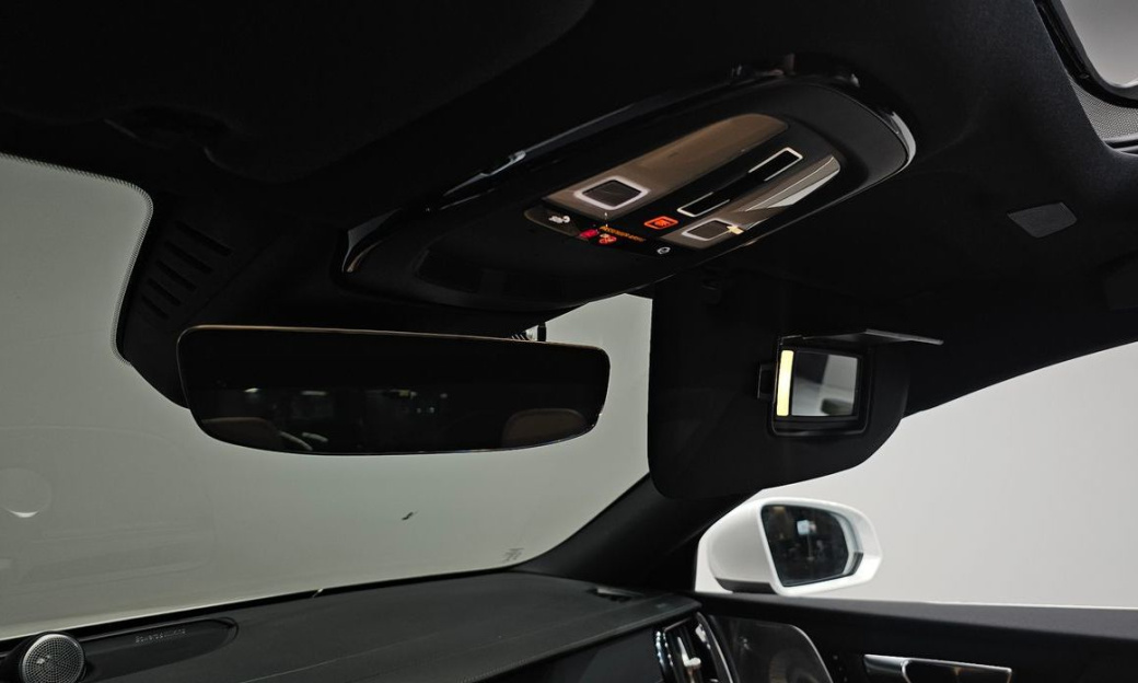 Volvo S60 B5 Ultimate Bright, 2023