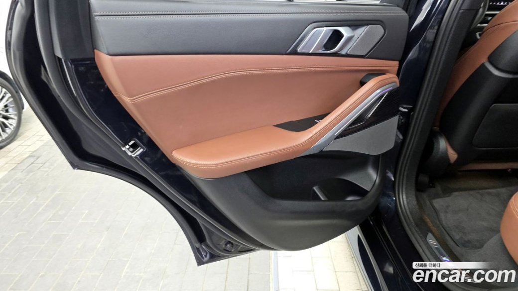 BMW X6 xDrive40i M Sport, 2024
