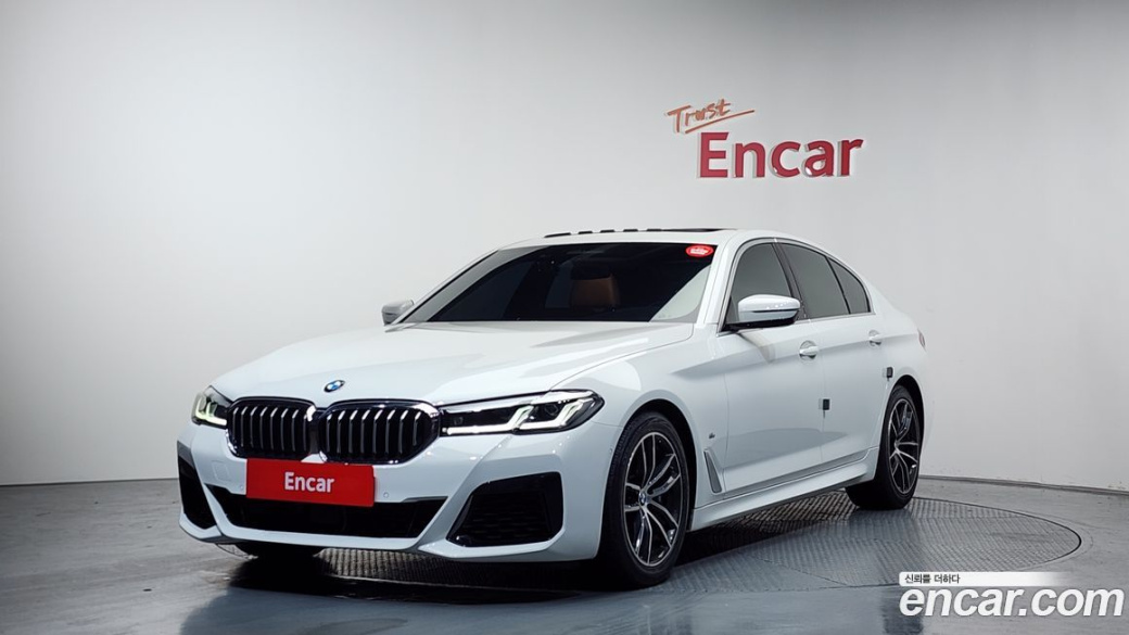 BMW 5-Series 520i M Sport, 2022
