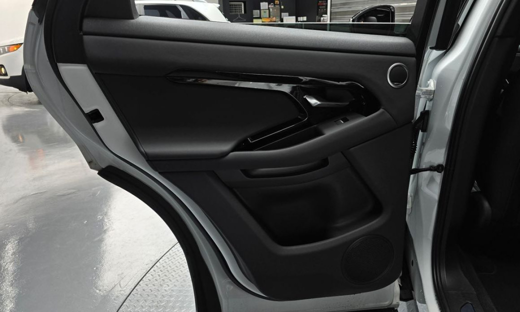Land Rover Range Rover Evoque P250 Dynamic SE, 2026