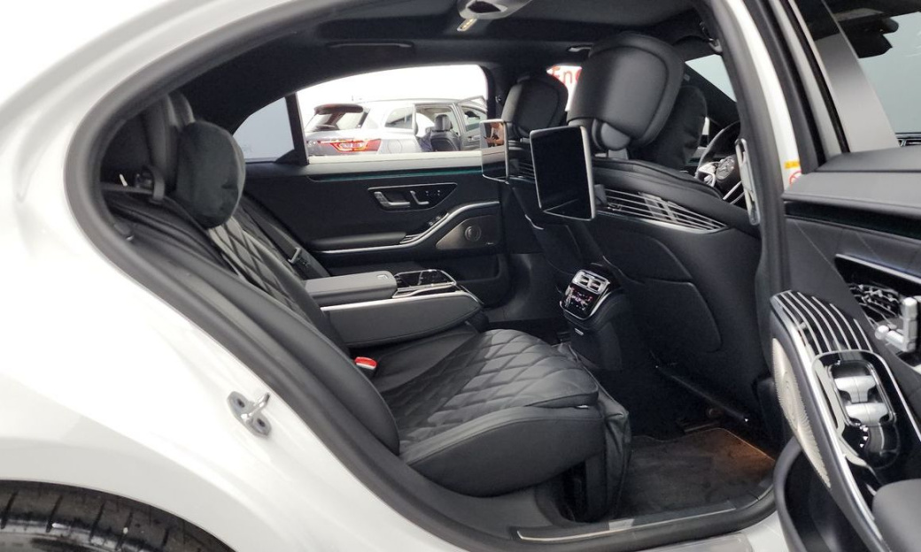 Mercedes-Benz S-Class S580L 4MATIC, 2024