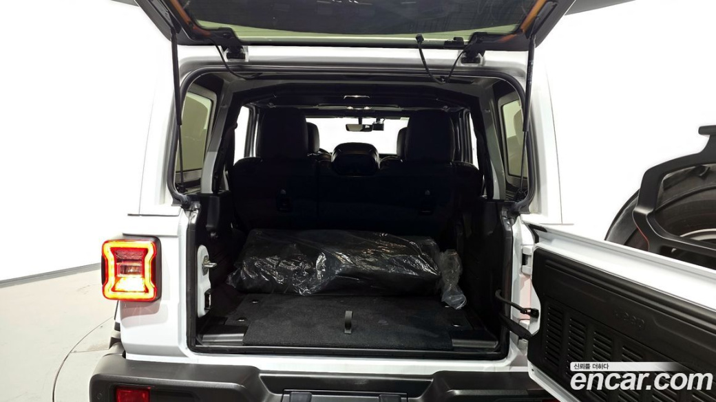 Jeep Wrangler 2.0 Overland 4Door, 2023