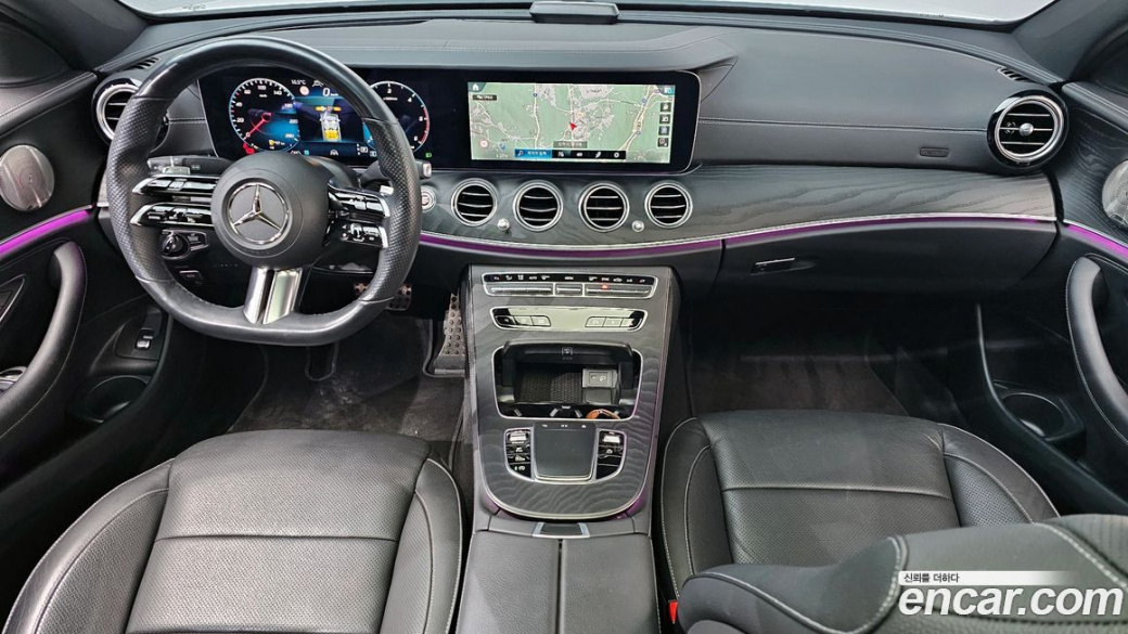 Mercedes-Benz E-Class E220d 4MATIC AMG Line, 2022
