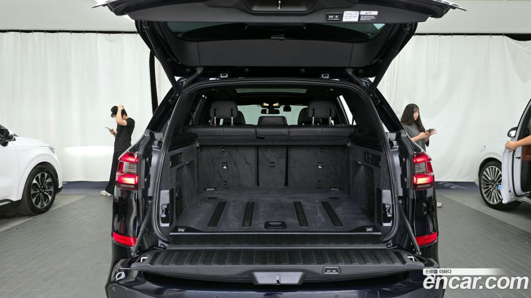 BMW X5 xDrive 40i M Sport, 2023