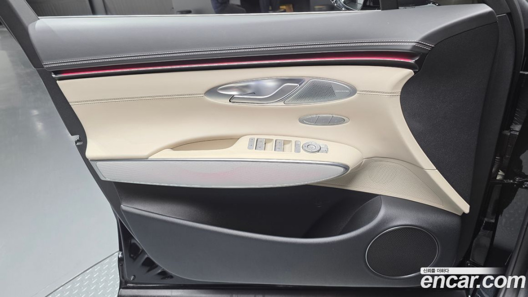 Genesis GV70 2.5T Gasoline AWD, 2025