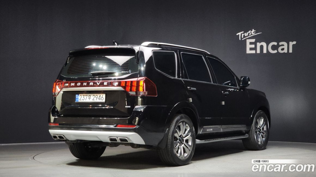 Kia Mohave Diesel 3.0 4WD 6-Seater, 2023