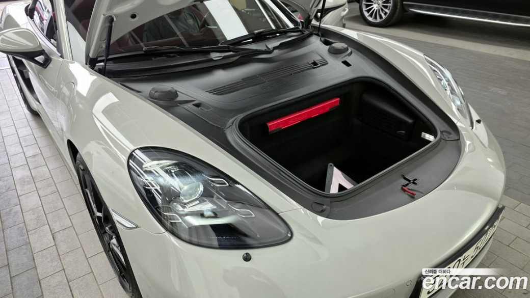 Porsche 718 4.0 GTS, 2024