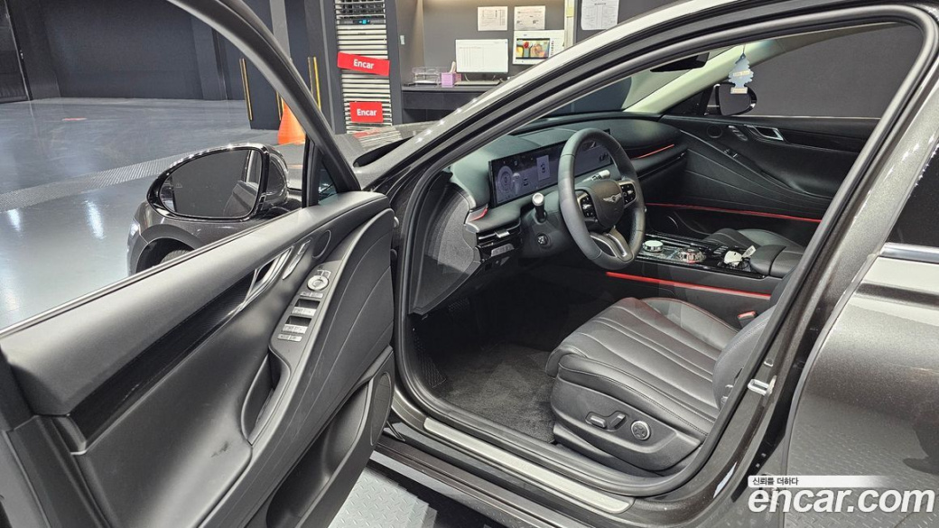 Genesis G80 Gasoline 2.5 Turbo AWD, 2026