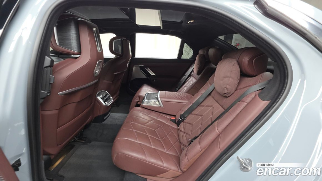 BMW 7-Series 740i sDrive M Sport, 2023