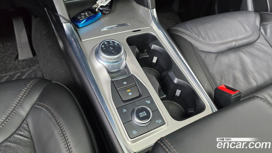 Ford Explorer 3.0 Platinum 4WD, 2023