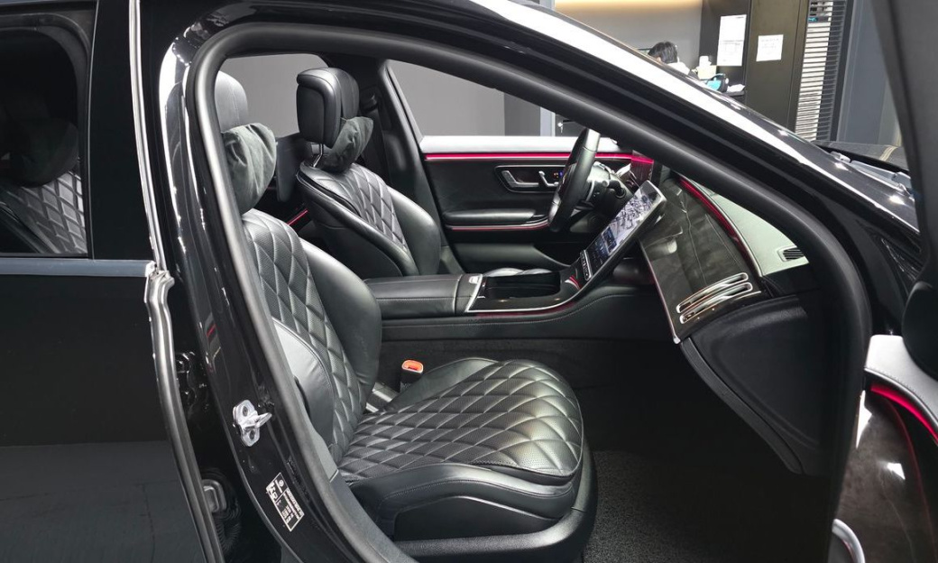 Mercedes-Benz S-Class S500L 4MATIC, 2022