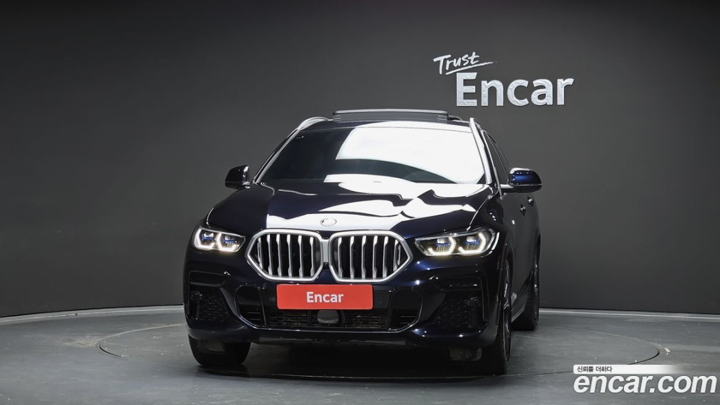 BMW X6 xDrive40i M Sport, 2023
