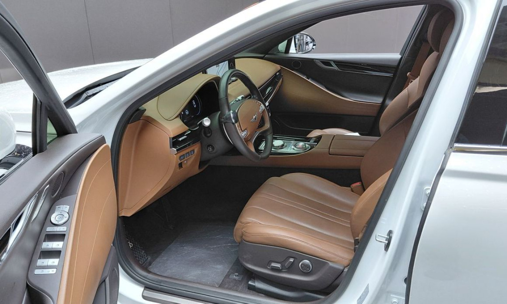 Genesis G80 Gasoline 2.5 Turbo AWD, 2023