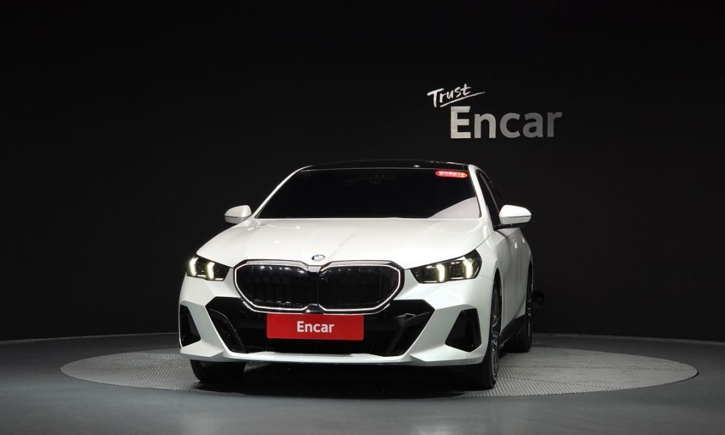 BMW 5-Series 520i Special Edition, 2026