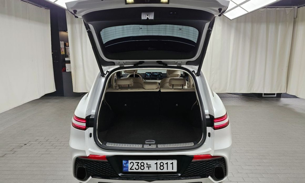 Genesis GV70 2.5T Gasoline AWD, 2024
