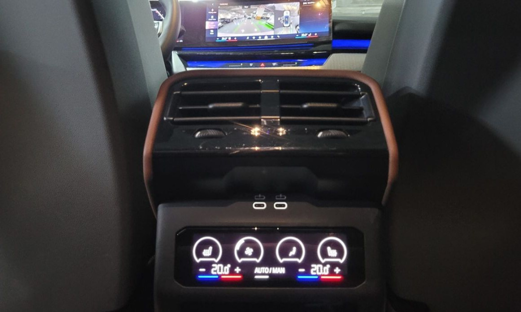 BMW 5-Series 530i xDrive M Sport, 2025