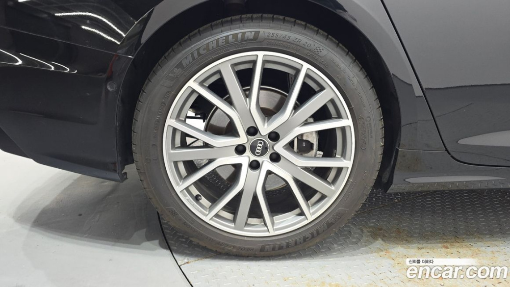 Audi A6 45 TDI Quattro Premium, 2023