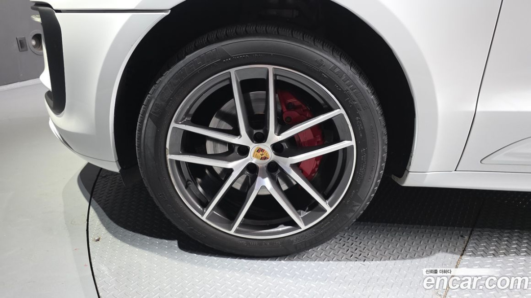 Porsche Macan 2.9 S, 2022